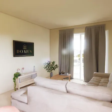 Domus * Estézargues