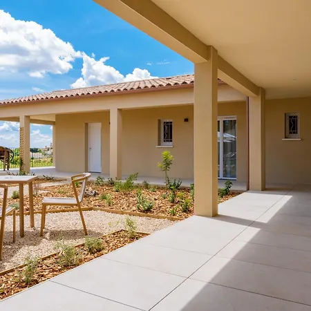 Domus Сasa de vacaciones Estézargues