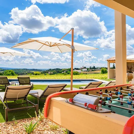 Сasa de vacaciones Domus